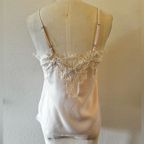 Lulu’s Light Blush Pink Camisole w/Lace Detail - Picture 5 of 9